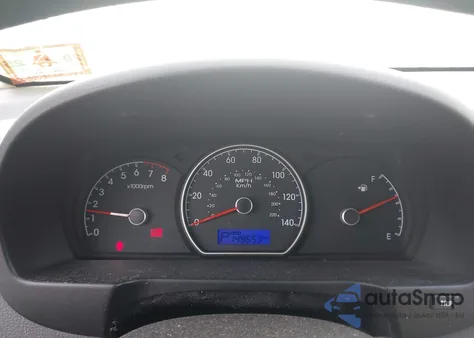 2010 Hyundai Elantra Gls z USA, uszkodzony, nr VIN KMHDU4AD7AU026342